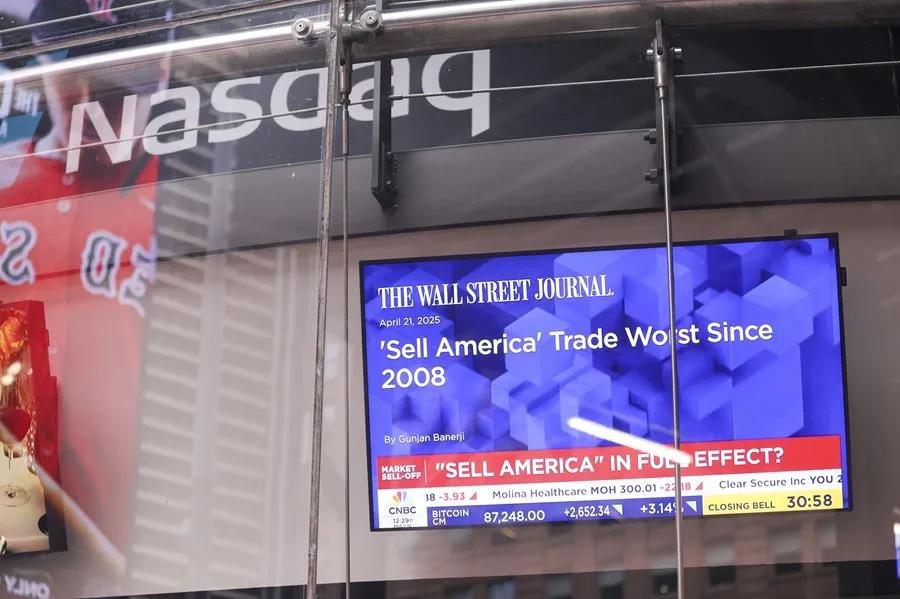 Wall Street cierra en verde animado por la esperanza de una bajada en aranceles a China