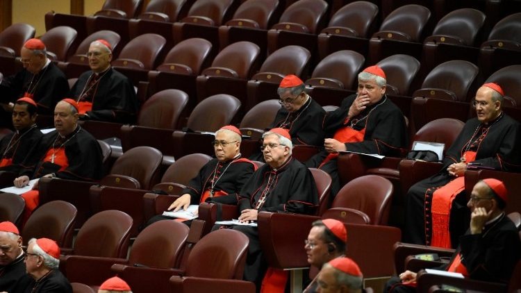 Tercera Congregación General de Cardenales comienza diálogo sobre la Iglesia y define temas del cónclave