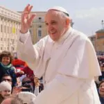 Puerto Rico sigue a EEUU y extiende hasta el sábado el duelo por muerte del papa Francisco
