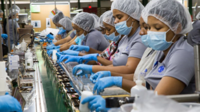 Aumentan 25% al salario mínimo del sector zonas francas