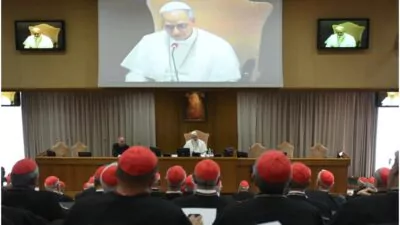 El papa confirma que adoptó su nombre por el ejemplo de León XIII y su «Rerum novarum»