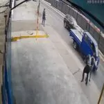 Cámara de seguridad registra violenta agresión en Iquique