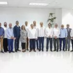Sistema 911 presenta nuevas tecnologías en Santiago y anuncia incorporación de 200 ambulancias