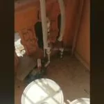 Residentes de Villa Algodón en Barahona denuncian cinco años de abandono por mal estado de desagüe