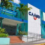 CAASD trabaja en reparación de tubería averiada en el acueducto oriental