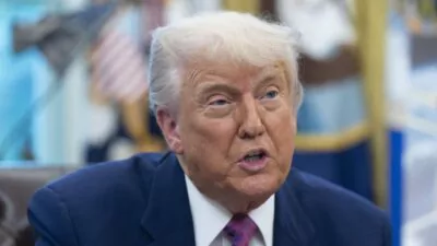 Trump cree que Harvard debería limitar su cuota de estudiantes extranjeros al 15 %