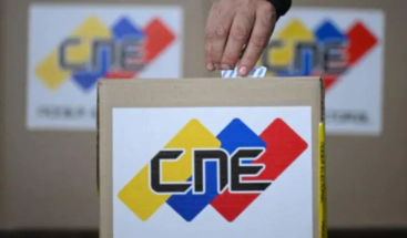 Explota un camión con químicos en China