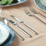 Sorprende a tus invitados con estas reglas de etiqueta en la mesa