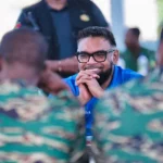 El presidente de Guyana dice que tropas están listas para «defender cada pulgada» del país