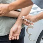 Piden 107 años para un hombre por violar a una menor y ofrecerla a otros adultos en España