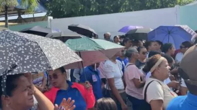 Profesores exigen arreglo de escuelas y destitución de directora 07-05 en SFM