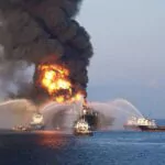 17 heridos en un incendio en plataforma petrolífera