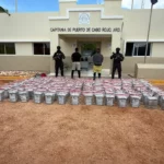 DNCD intercepta lancha con 834 paquetes de droga en Pedernales