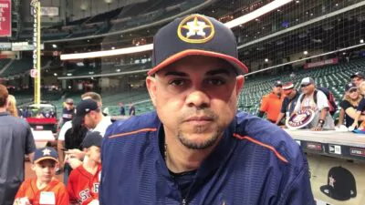Leones anuncian al mánager Cintrón y su coaching staff