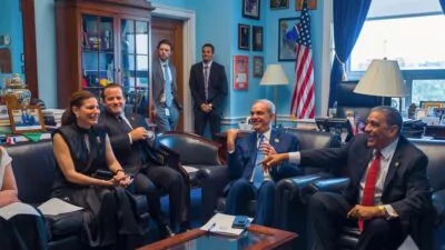 Abinader aborda crisis haitiana con el congresista Adriano Espaillat