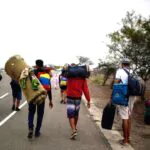 Grupos acusan al Supremo de permitir la «mayor deslegalización» de migrantes en EEUU