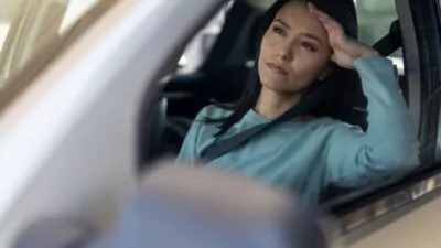 El dilema del tapón: Cómo aprovechar las horas en el tránsito sin volverse loco
