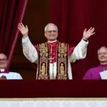 El papa apuesta por la vía de Francisco, con el cuidado a los débiles y diálogo valiente