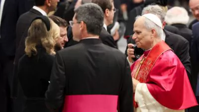 El papa León XIV recibe a Zelenski tras la misa de inicio de su pontificado