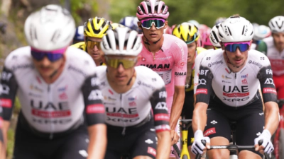 Prodhomme se estrena en Champoluc y Del Toro se jugará la maglia rosa con Carapaz