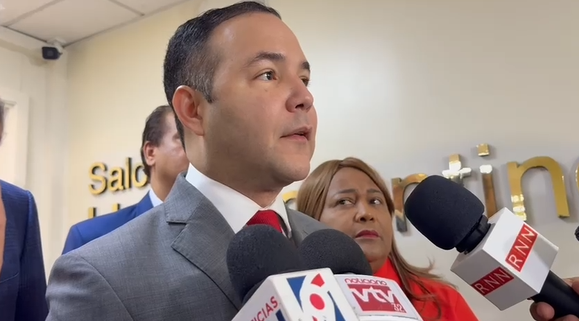 PLD acudirá con actitud de escucha y responsabilidad a reunión con Abinader y expresidentes, afirma Johnny Pujols