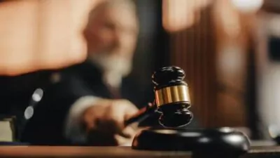 Tribunal dictará sentencia mañana contra cirujano considerado mayor pederasta de Francia
