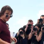 Tom Cruise conquista Cannes y juega a la ambigüedad con el futuro de ‘Misión imposible’