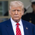 Trump insta al Supremo a revocar el estatus legal de cientos de inmigrantes en EE.UU.