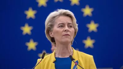 Von der Leyen traslada al primer ministro canadiense su voluntad de fortalecer lazos