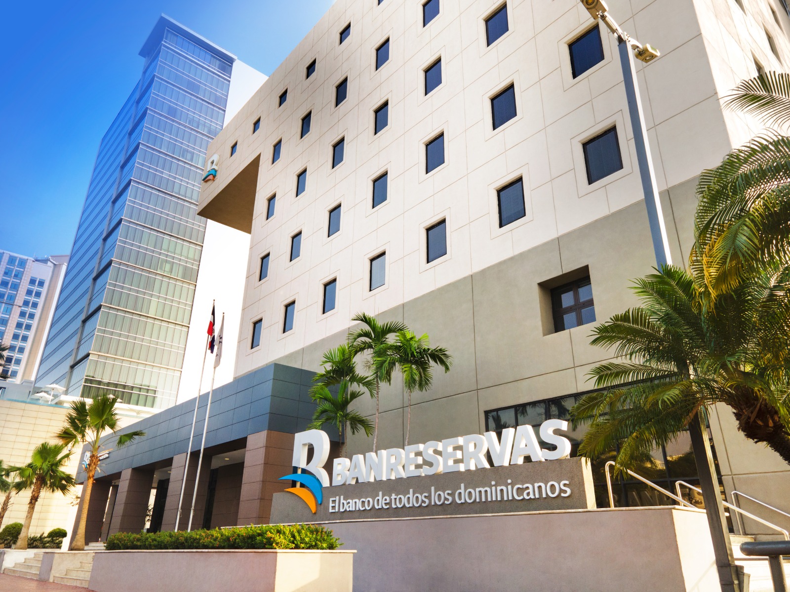 Banreservas es reconocido por Global Finance como el Mejor Banco de la RD