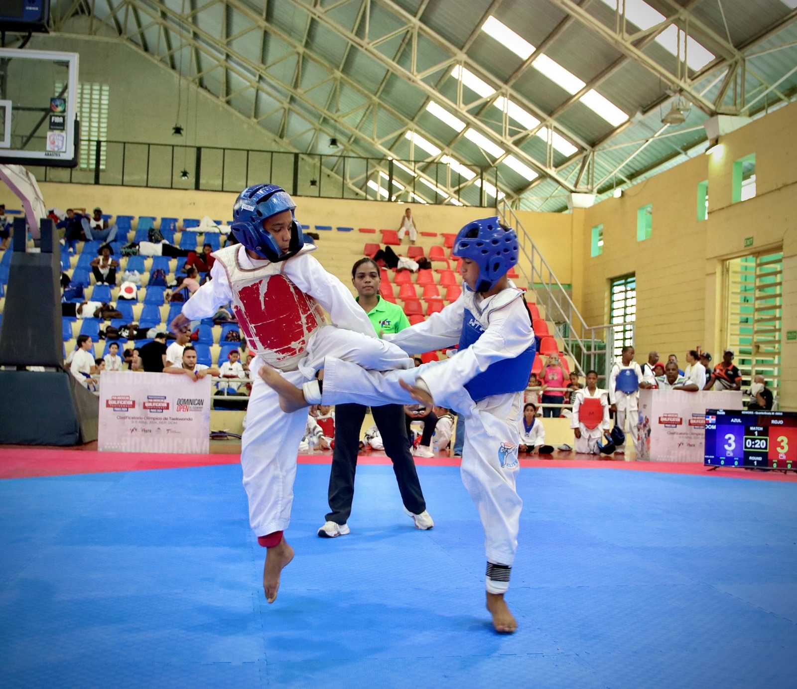 Monte Plata gana el Dominican Series de Taekwondo en Moca