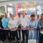 Presidente Abinader entrega Centro Caipi y tarjetas Supérate en San Cristóbal