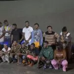 Detienen vehículo con 19 inmigrantes haitianos indocumentados en Mao