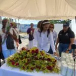 Alcaldesa Betty Gerónimo recorre cementerios de Santo Domingo Norte en el Día de las Madres