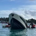 Investigan misterioso hundimiento de yate en Miami con 32 personas a salvo