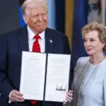 La secretaria de Educación de EE.UU. manda una carta a Harvard llena de faltas gramaticales