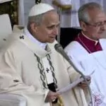 Unas 200.000 personas asisten a la misa de inicio de pontificado de León XIV