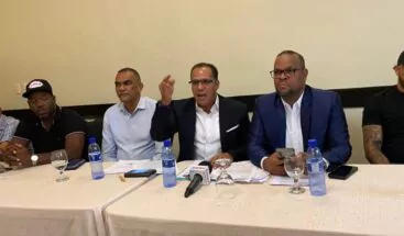 Hoy buscan su libertad ex ministros Donald Guerrero y José Ramón Peralta, imputados en caso Calamar