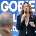 “Gobierno en las Provincias” revela avances en cobertura educativa, servicios a estudiantes y mejora en infraestructura escolar en SDO