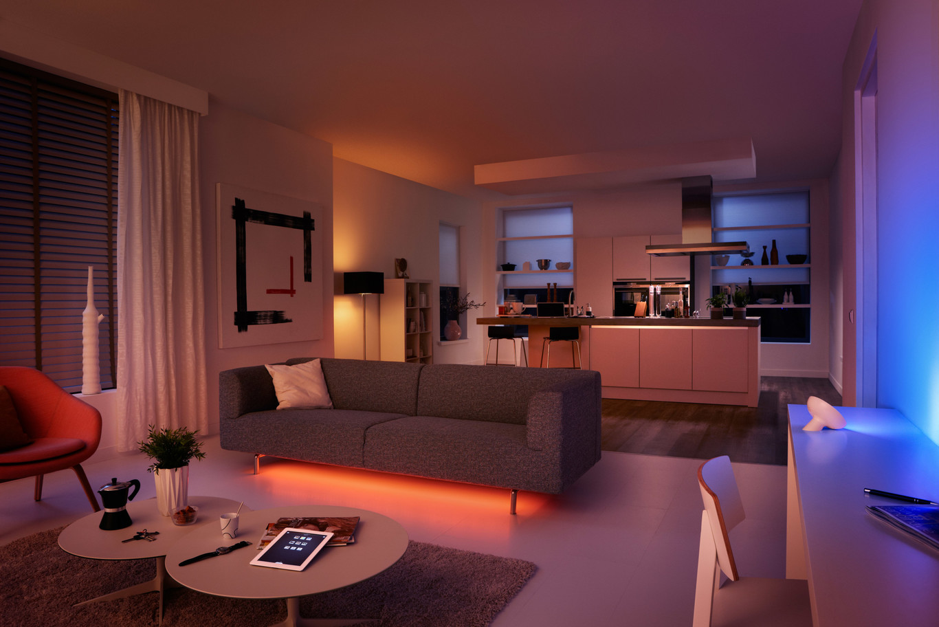 Moderno salón con iluminación ambiental.
