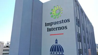 Primer récord mensual de la DGII: ingresos superan los RD$100,000 millones