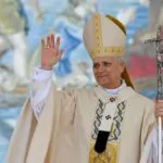 Primer discurso del papa León XIV: Un llamamiento a la paz y a una Iglesia abierta a todos