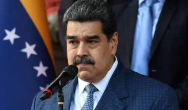 Jueza libera a Steve Bannon pero le quita el pasaporte para que no deje EEUU