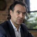 El alcalde de Medellín demandará al Gobierno colombiano por crisis del sistema de salud