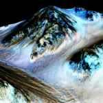 Investigadores confirman por primera vez la existencia de hielo fuera del sistema solar