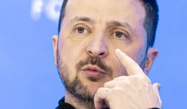 El papa ensalza "la devoción al deber" de Isabel II y reza por Carlos III