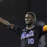 Los Mets de Nueva York suben al versátil Ronny Mauricio