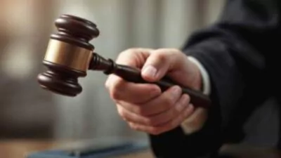 Condenan a 21 años de prisión a ginecólogo noruego por decenas de violaciones durante años