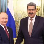 Venezuela y Rusia firman un nuevo acuerdo para la reactivación de vuelos turísticos