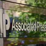 Tribunal de apelaciones afirma que la Casa Blanca puede negar acceso a la agencia AP